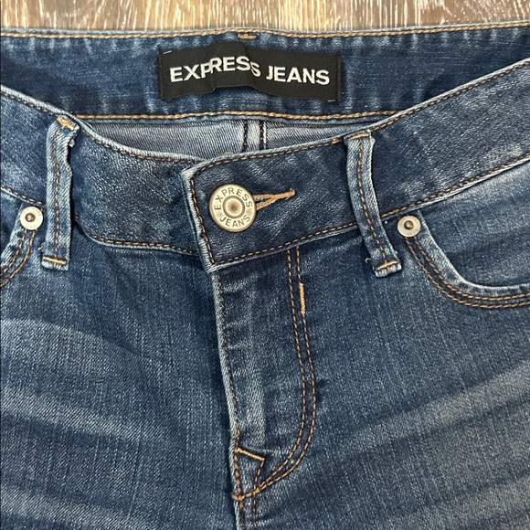Express Jeans - Picture 2 of 5